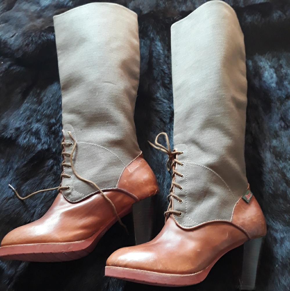 Gorgeous leather bass boots!